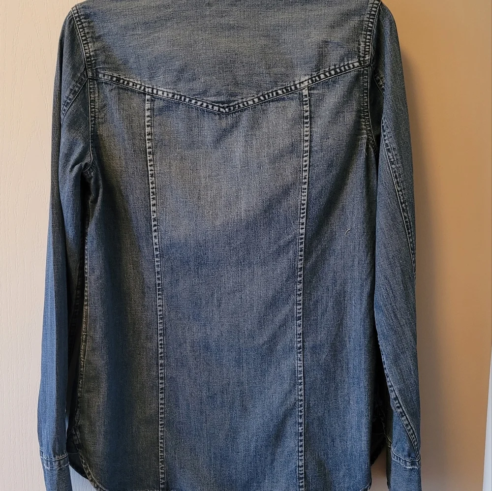 J.Crew Tall Western Pearl Snap Chambray Shirt in Vintage Indigo Item G2533 - Picture 5 of 9